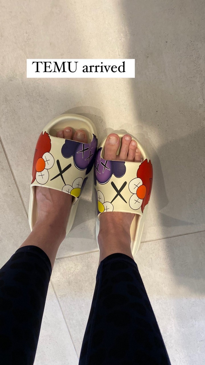 Erin Simpson Feet